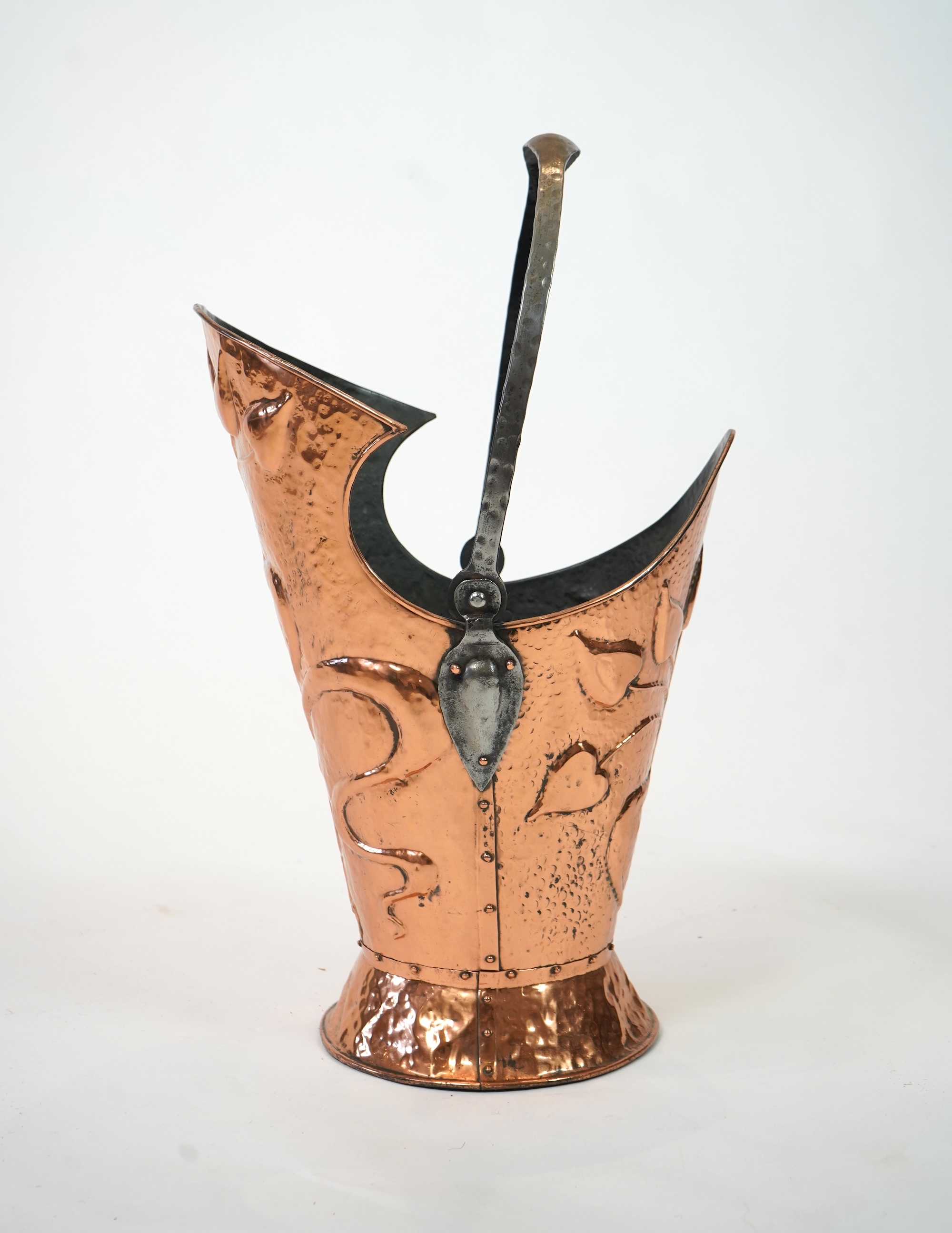 Attributed to J & F Pool of Hayle, Cornwall: An Arts and Crafts copper coal bucket